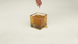 ما هو عسل الجلوكوز وكيفية عمل العسلية منه؟