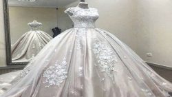 تفسير فستان الزفاف في المنام للنابلسي وابن شاهين