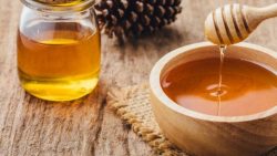 فوائد حبة البركة مع العسل لعلاج الامراض الصعبة والحفاظ على الجسم